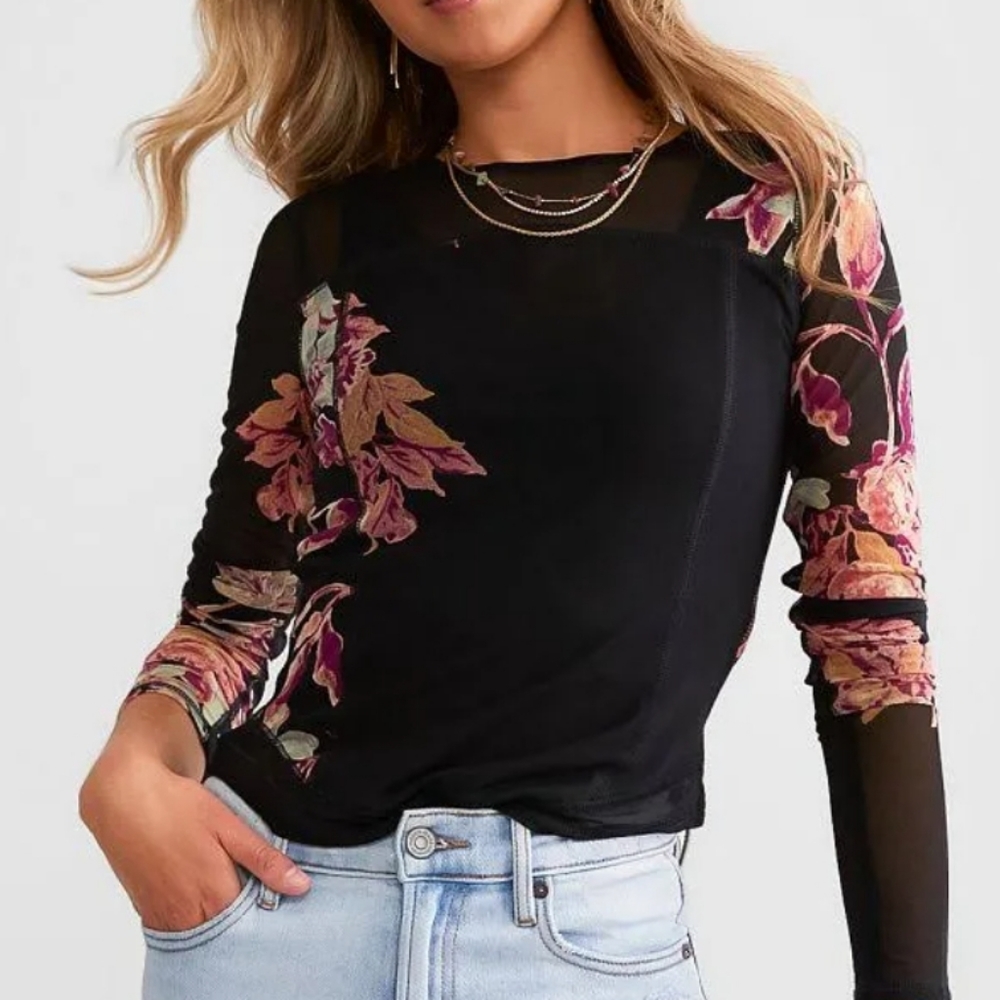 NWT Free People Betty s Garden top